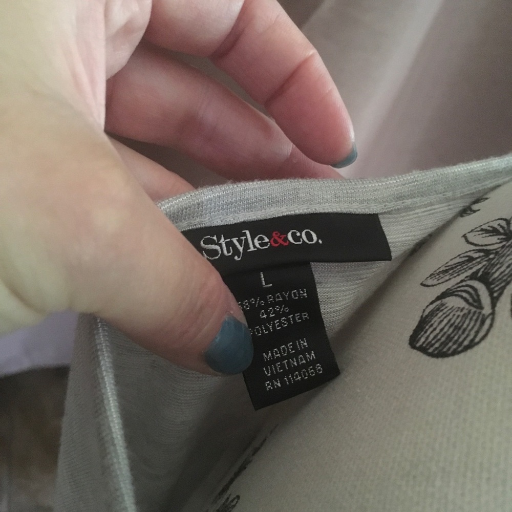 Style & Co top - Picture 4 of 5